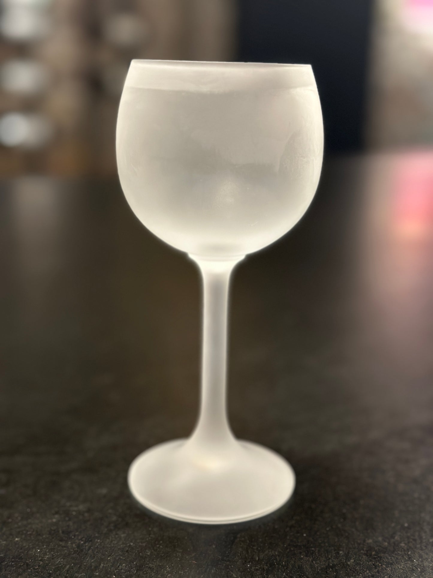 Hebron White Wine Glasses